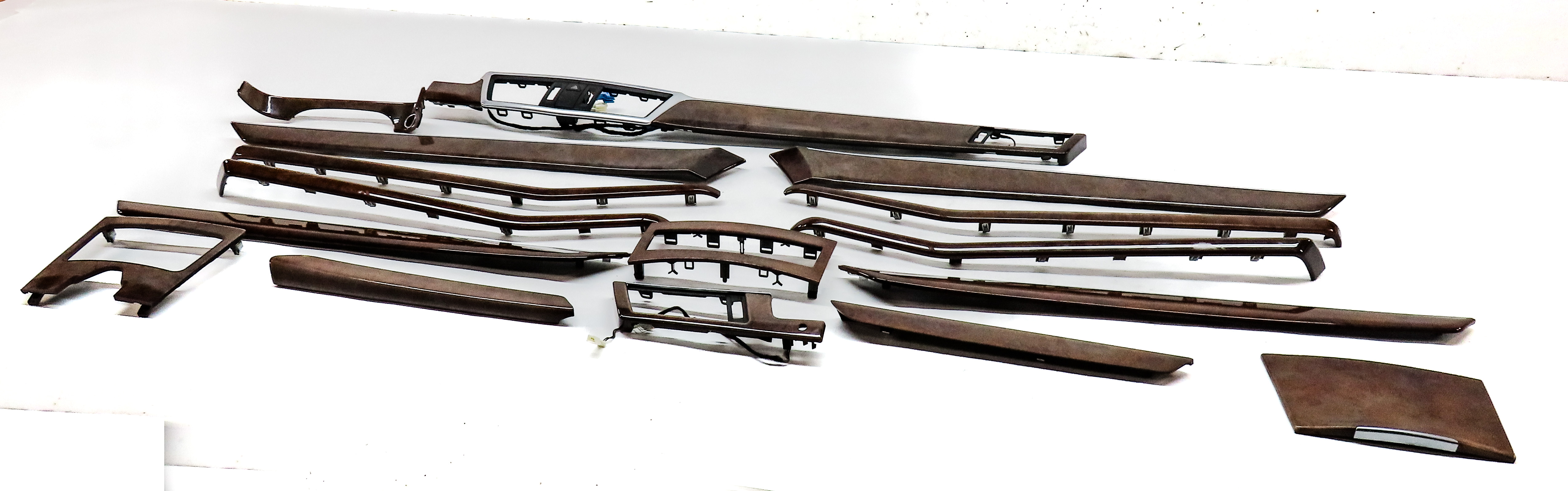 2013 MERCEDES E350 (W212) INTERIOR DASH DOOR CONSOLE TRIM SET/ 16 (WALNUT) — exact item pictured